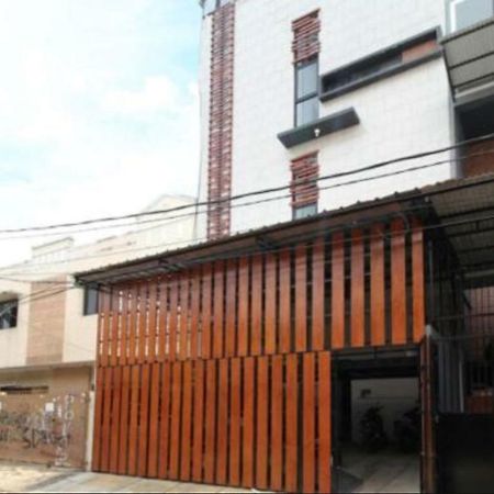 Kamar Keluarga Duri Kosambi 호텔 자카르타 외부 사진